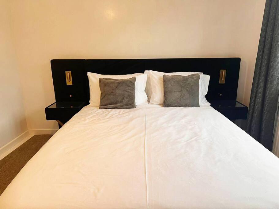 Shared House In Central Location Inverness Extérieur photo